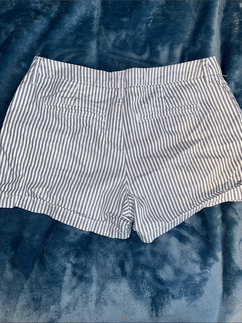Old Navy Striped Women’s Shorts - Blue and White - Picture 3 of 3